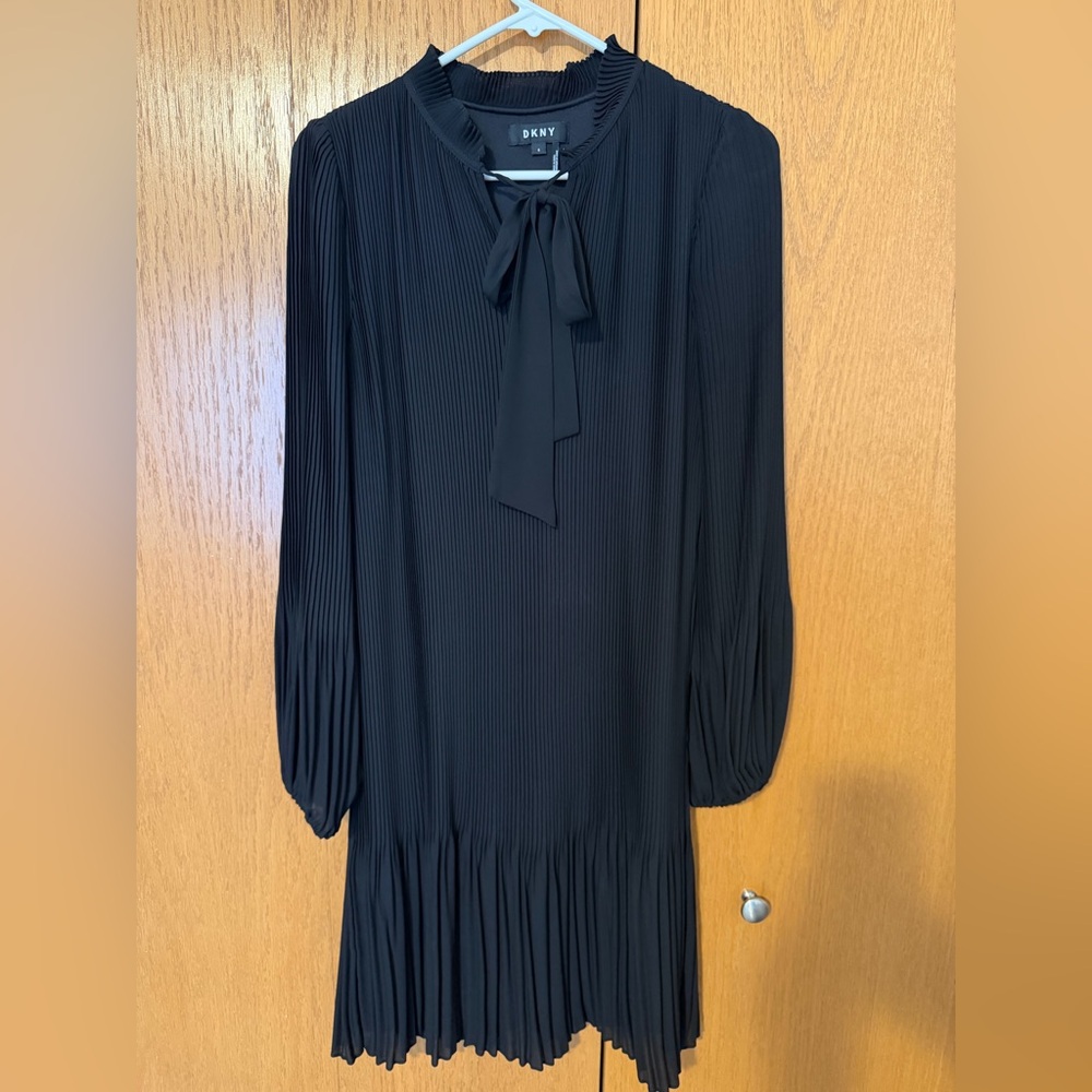 DKNY Black Long Sleeve Pleated Dress